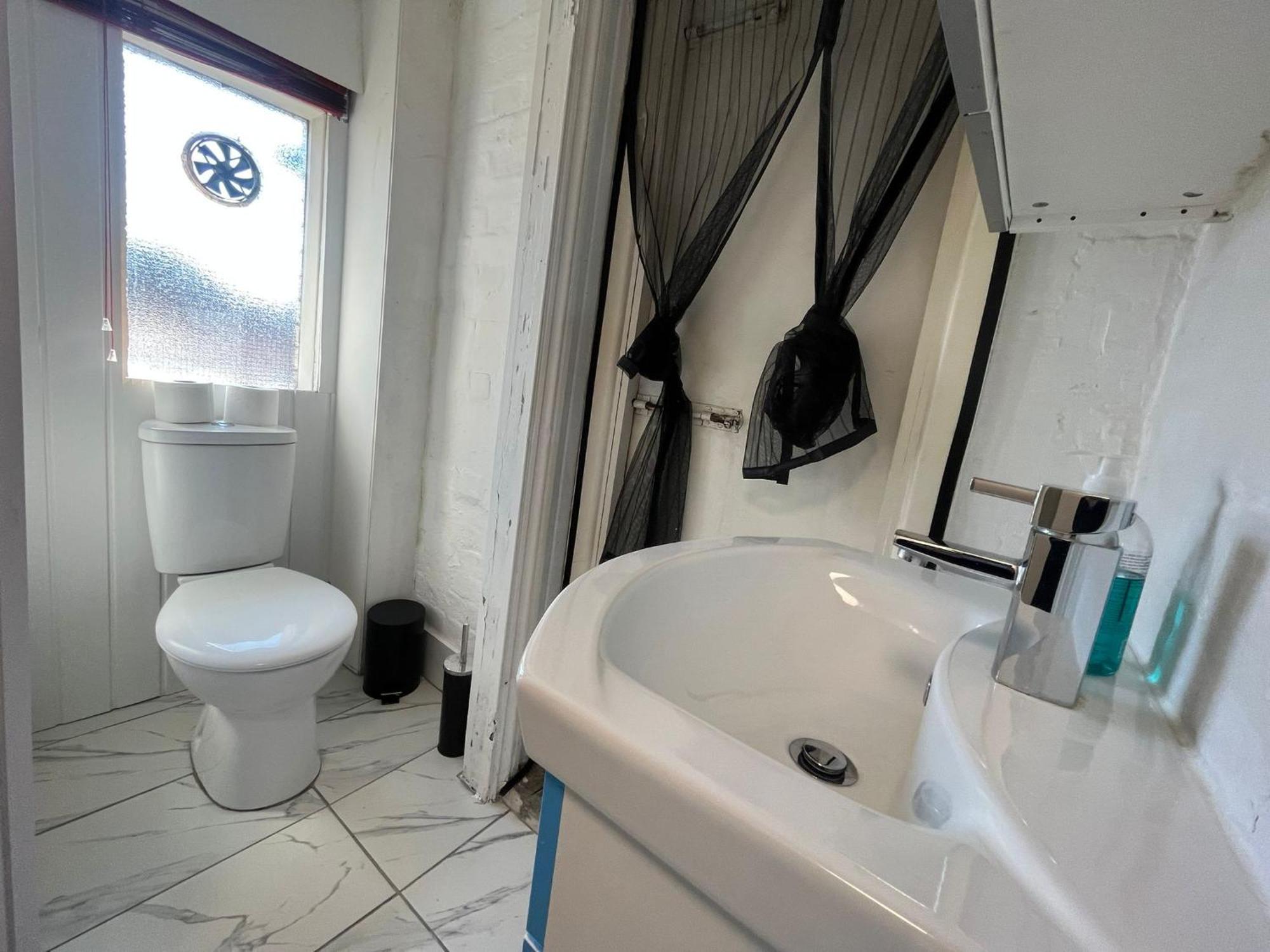Nifty 2 Bedroom Flat In Goswell Rd Londra Dış mekan fotoğraf