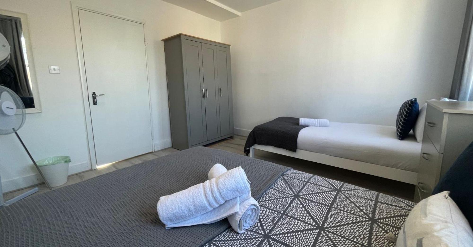 Nifty 2 Bedroom Flat In Goswell Rd Londra Dış mekan fotoğraf